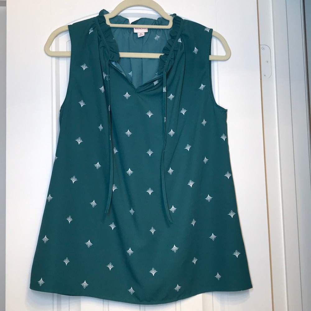 Green Sleeveless Blouse